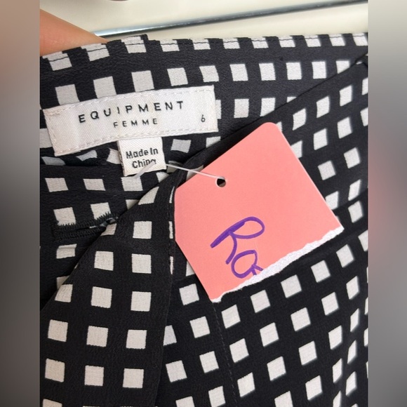 Black and White Silk Checkered Pants. Lightweight. EUC. - Picture 4 of 8